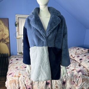 Heurueh Colorblock Faux Fur Coat